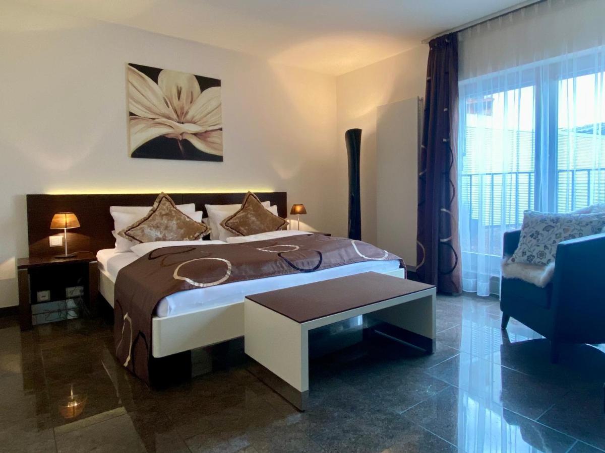 Hotel Trip Kaiser & Restaurant Heidelberg-schriesheim 4*